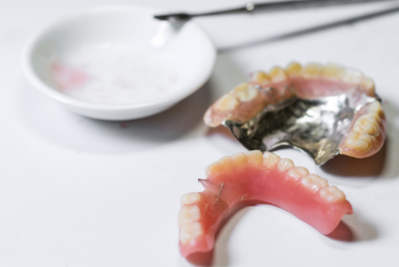 Are DIY Denture Repair Kits Safe?