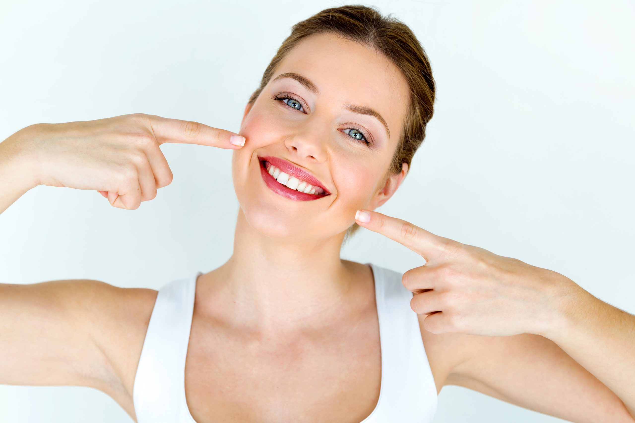 Beautiful woman with healthy Teeth smile