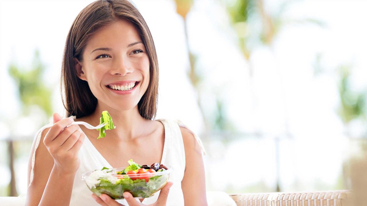 Beautiful woman with healthy Teeth smile