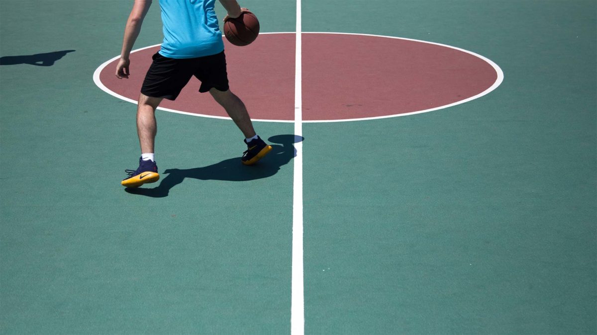 A man playing basket ball