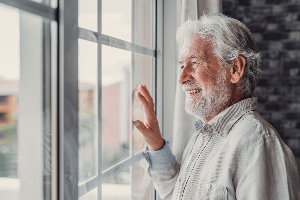 image1 Know the Difference Between DIY Dentures vs. Ordering Dentures Online